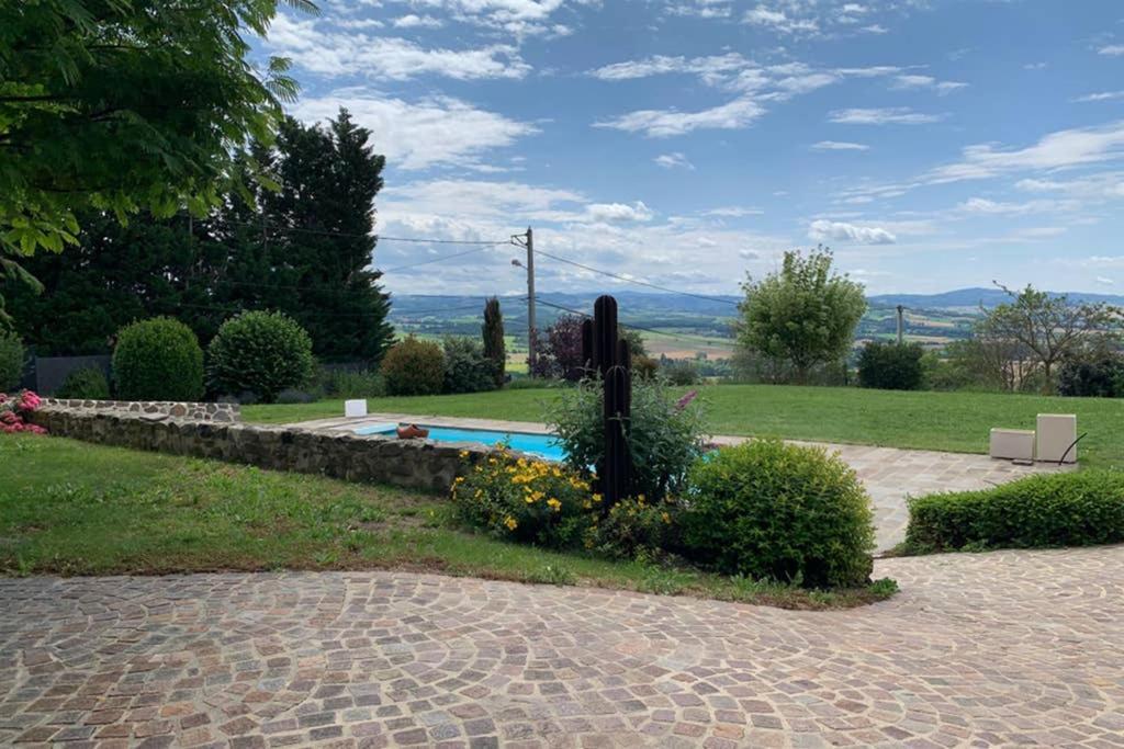 Flat Domaine Des Pierres D Auvergne מראה חיצוני תמונה